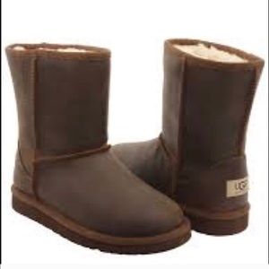 Dark Brown Leather Classic Uggs